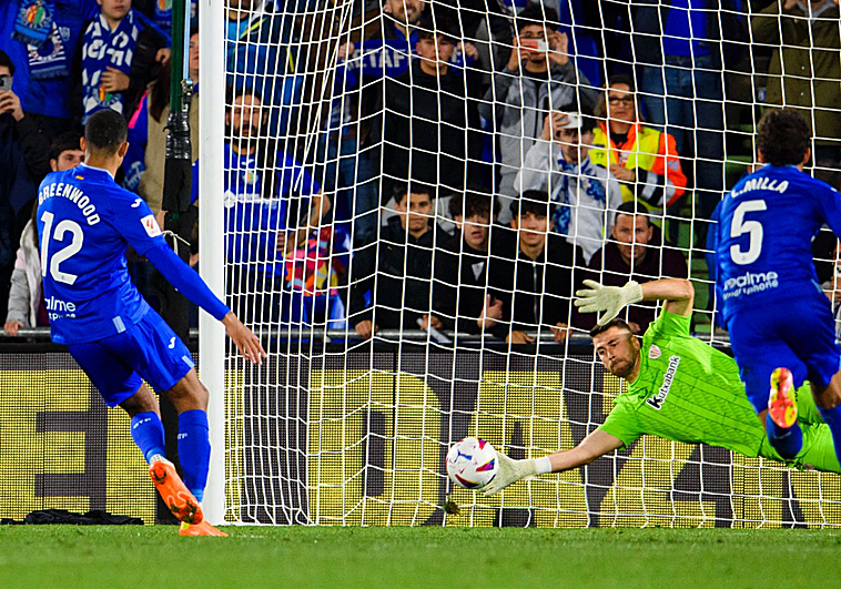 Iñaki Williams y Unai Simón dan la victoria al Athletic ante el Getafe