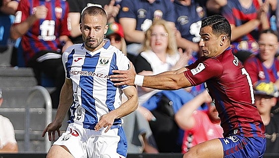 Franquesa otorga al Leganés el liderato en el tiempo añadido