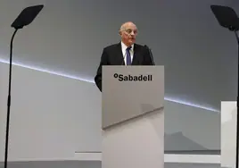 El presidente de Banco Sabadell, Josep Oliu, en la última junta de accionistas de la entidad.