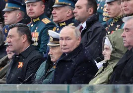 Vladímir Putin asiste al Desfile de la Victoria en Moscú.