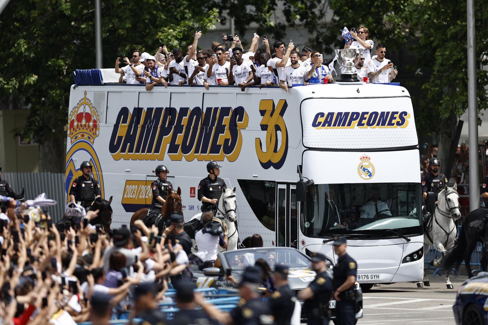 La fiesta de celebración del título de Liga del Real Madrid, en imágenes