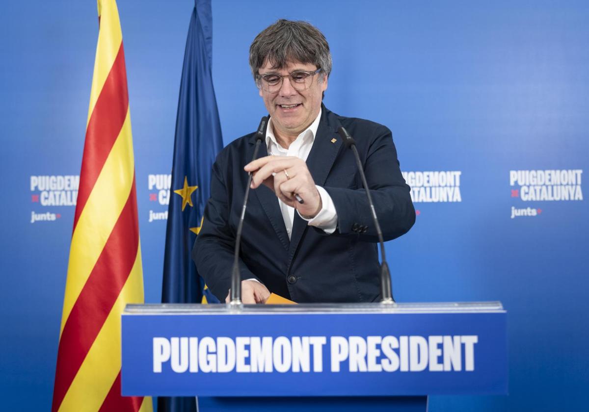 Carles Puigdemont, ayer en rueda de prensa