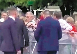 Una cámara capturó el momento en que Juraj Cintula apretaba el gatillo al paso del primer ministro eslovaco.