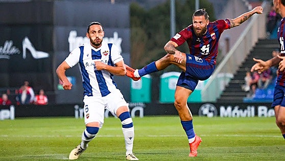 Los porteros anulan a Eldense y Levante