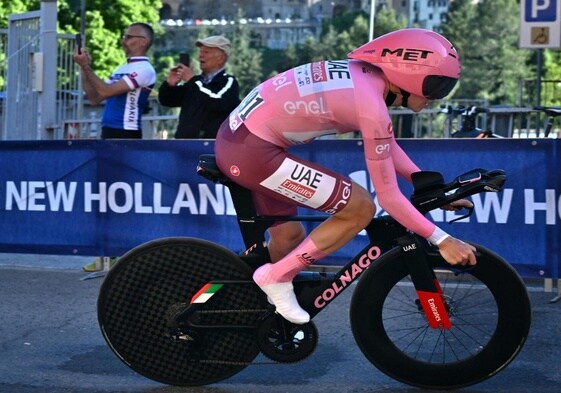 La decimocuarta etapa del Giro, contrarreloj, en directo