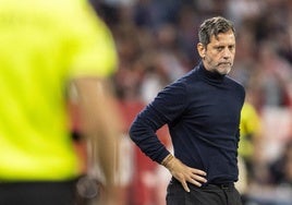 Quique Sánchez Flores durante un partido del Sevilla esta temporada.