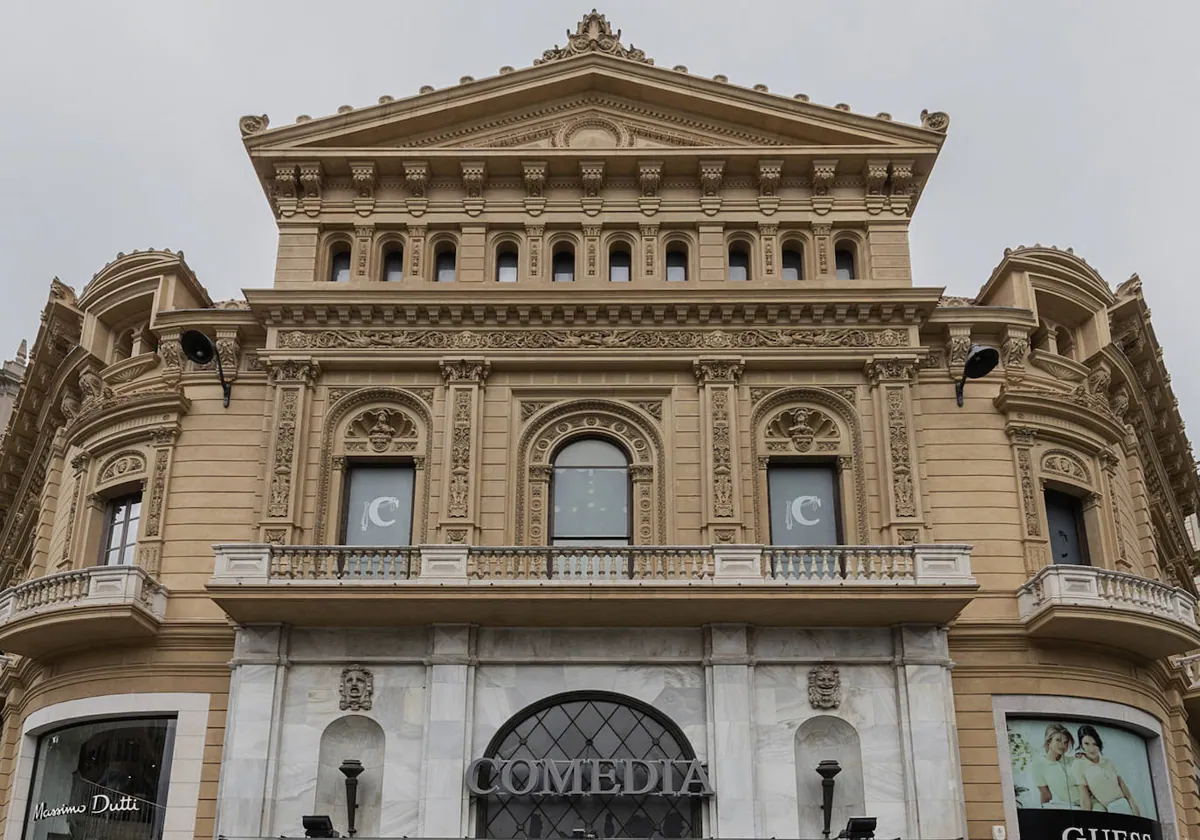 El edificio de cine Comedia de Barcelona, que acogerá el nuevo museo Carmen Thyssen-Bornemisza