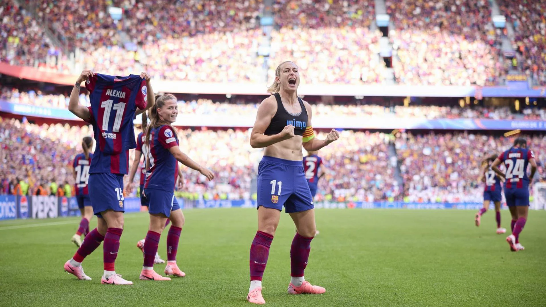 Una celebración icónica de Alexia Putellas, emblema y capitana de oro del  Barça | El Correo