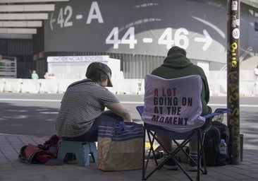 Más de 72 horas en la calle para ver a Taylor Swift: «No aguantaba los nervios y vine el domingo»