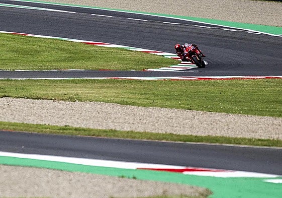 Pecco Bagnaia, durante la primera jornada de entrenamientos del GP de Italia.