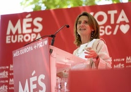 Teresa Ribera, durante un acto de campaña.