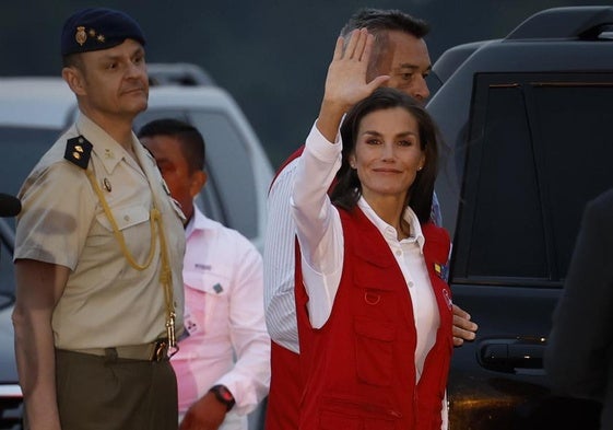 La Reina, a su llegada a Guatemala.