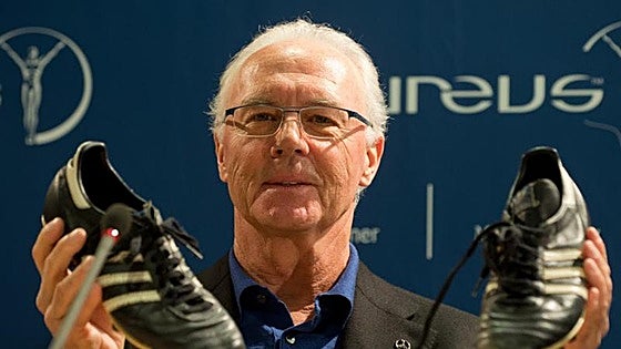 Homenaje al eterno Beckenbauer en la inauguración de Múnich