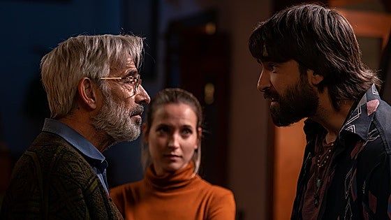 'La bandera': Una teatral catarsis familiar