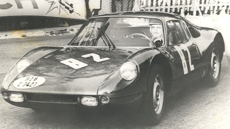 En Montjuic en 1964, con un Porsche 904