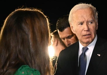 Voces críticas demócratas piden el inmediato relevo de Biden