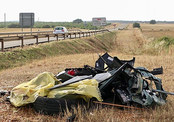 Accidente de tráfico en Perilla de Castro (Zamora) en el que murieron dos personas este viernes