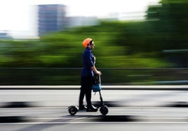 Un patinete en Barcelona