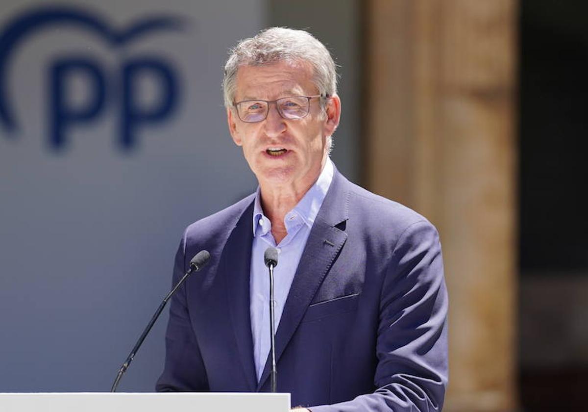 El presidente del PP, Alberto Núñez Feijóo, en el acto por la educación en Salamanca