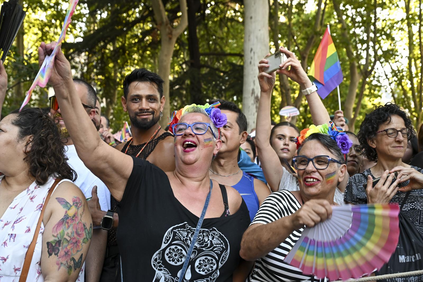 Personas de todas las edades han querido participar en la marcha del Orgullo en Madrid.