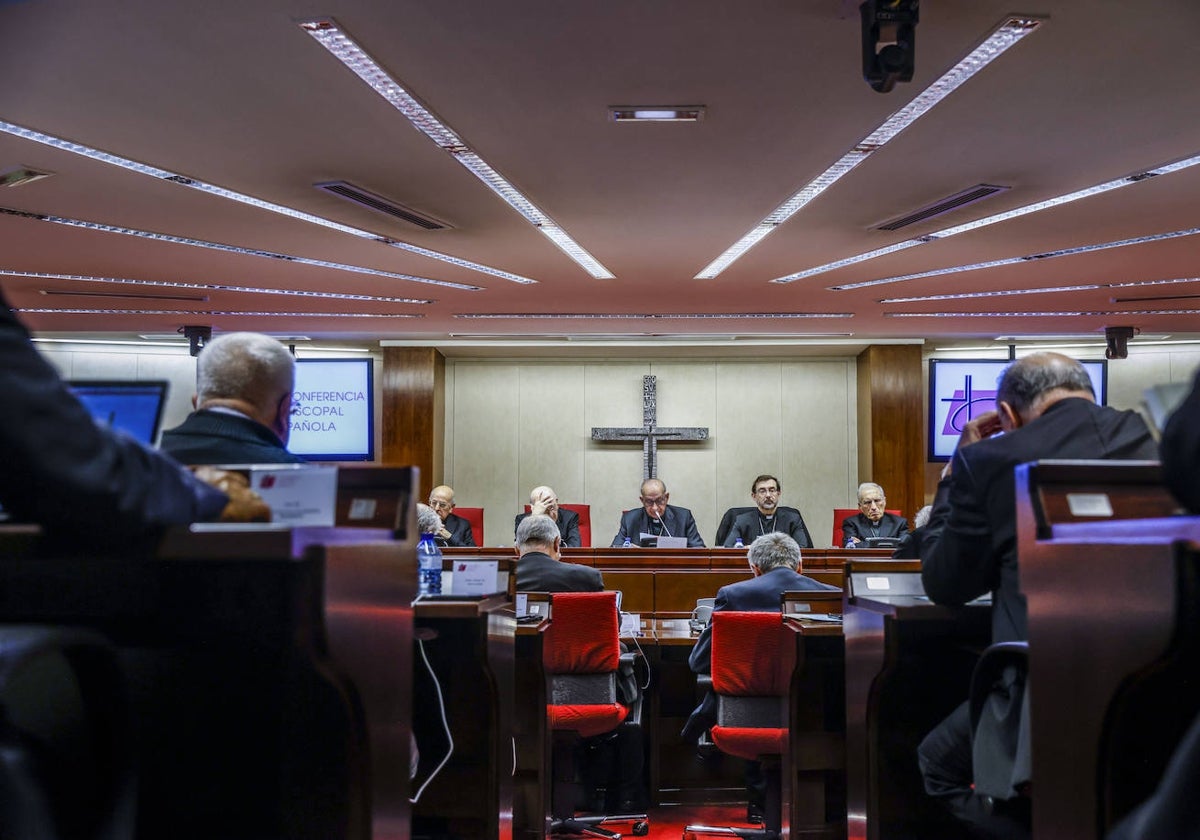 Asamblea plenaria del episcopado en noviembre de 2013.