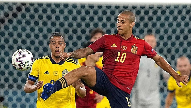 Thiago Alcántara cuelga las botas