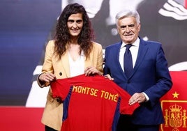 Montse Tomé y Pedro Rocha, en el acto de su presentación como seleccionadora.