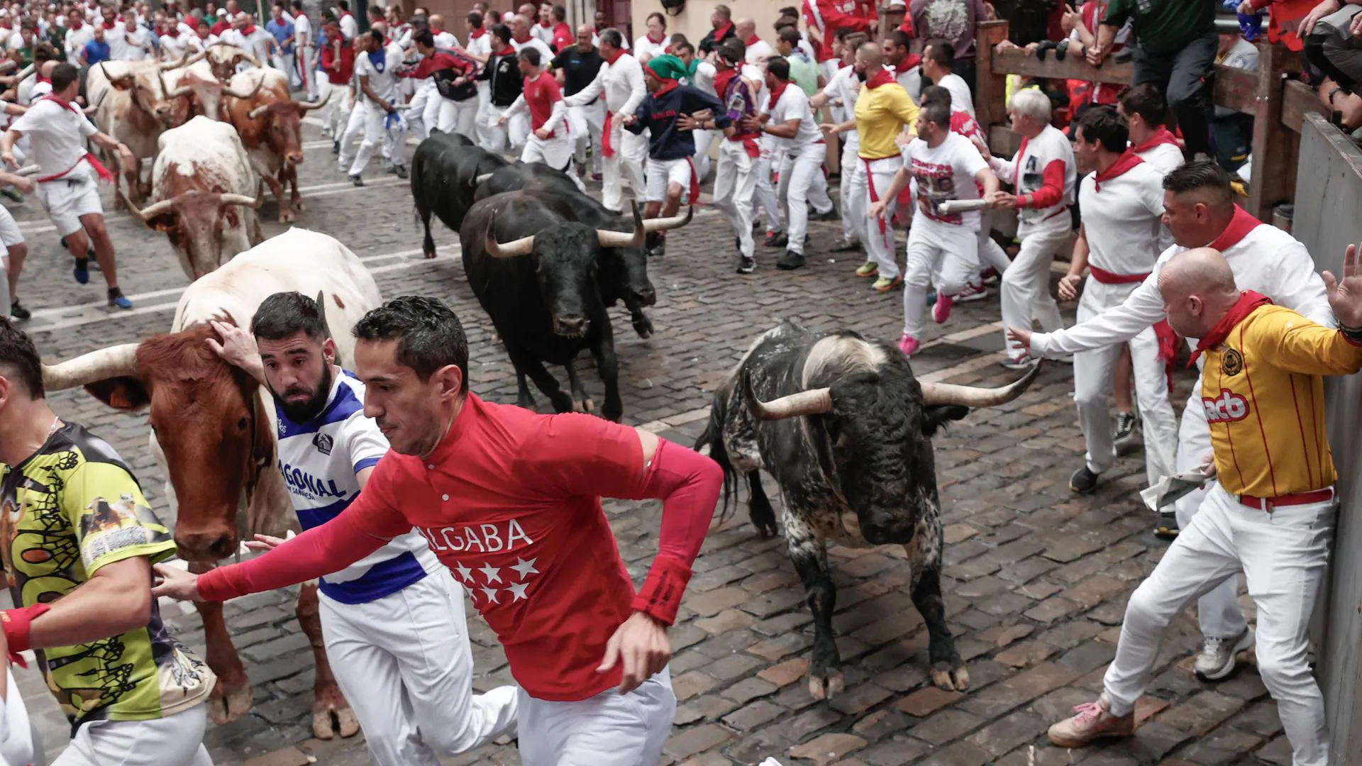 Así ha sido el tercer encierro de San Fermín 2024 Salamancahoy