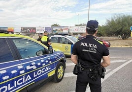 Policías de Dos Hermanas.