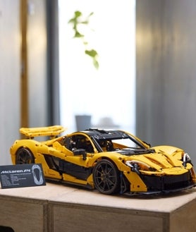 Imagen secundaria 2 - McLaren y Lego en una nueva colaboración 