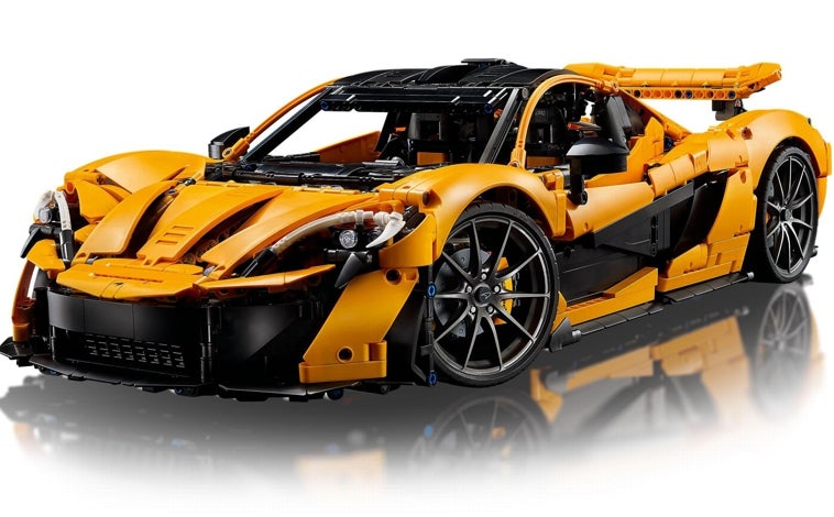 Imagen principal - McLaren y Lego en una nueva colaboración 