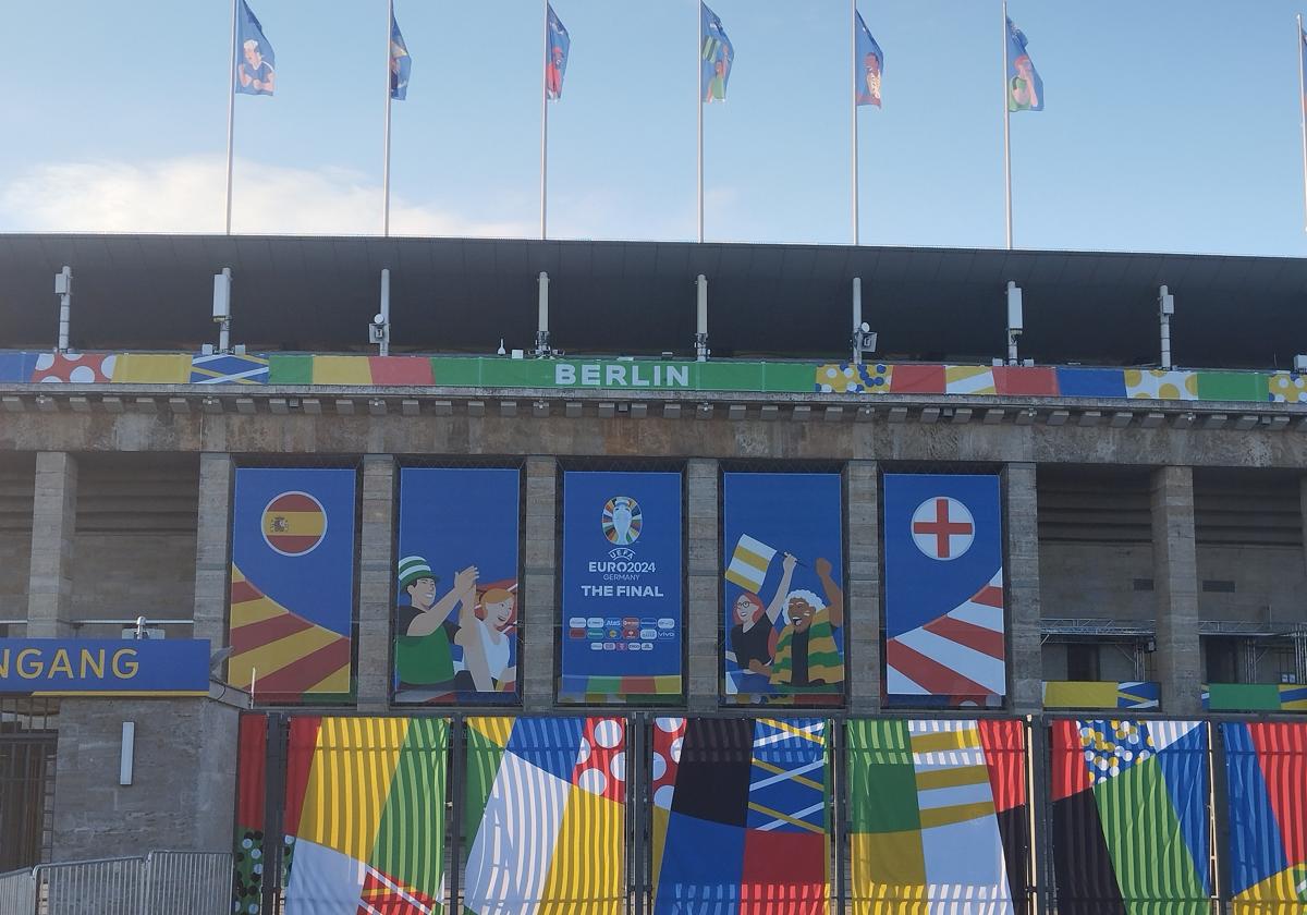 El Estadio Olímpico de Berlín antes de la final de la Eurocopa.