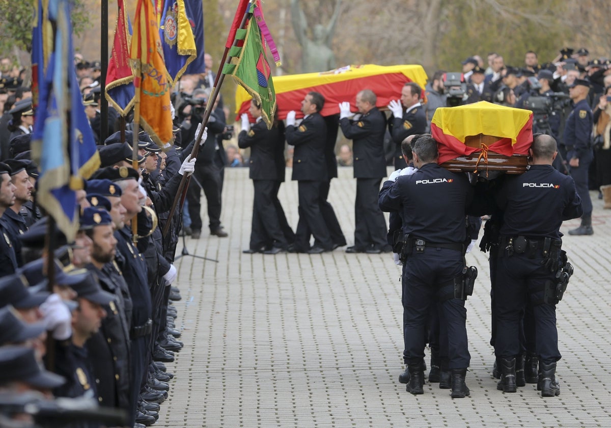 Funerales en Madrid de los dos policías asesinados en Kabul