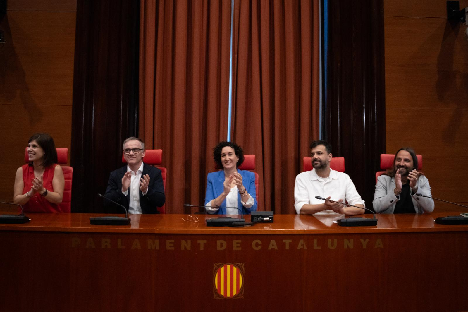 Marta Rovira encabeza la reunión del grupo parlamentario de ERC en el Parlament