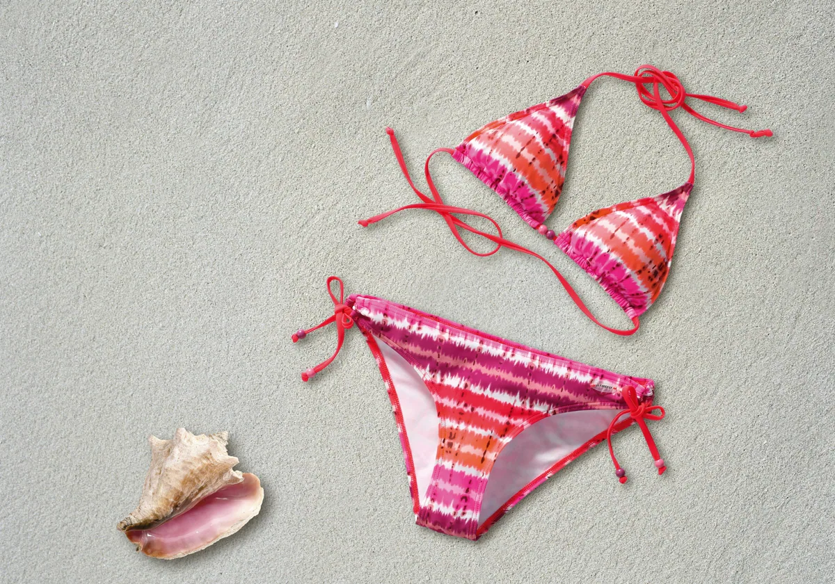 No te quedes sin playa o piscina por culpa de la regla: descubre el bikini  menstrual | El Correo