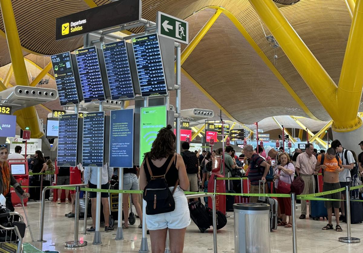 Vista del aeropuerto de Adolfo Suárez Madrid-Barajas este sábado