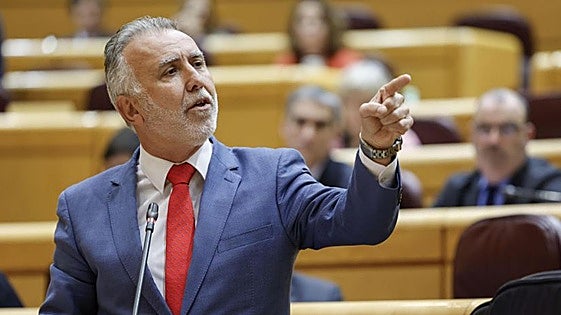 El 'no' del PP a la ley de extranjería aboca al Gobierno a la derrota o ceder ante Junts