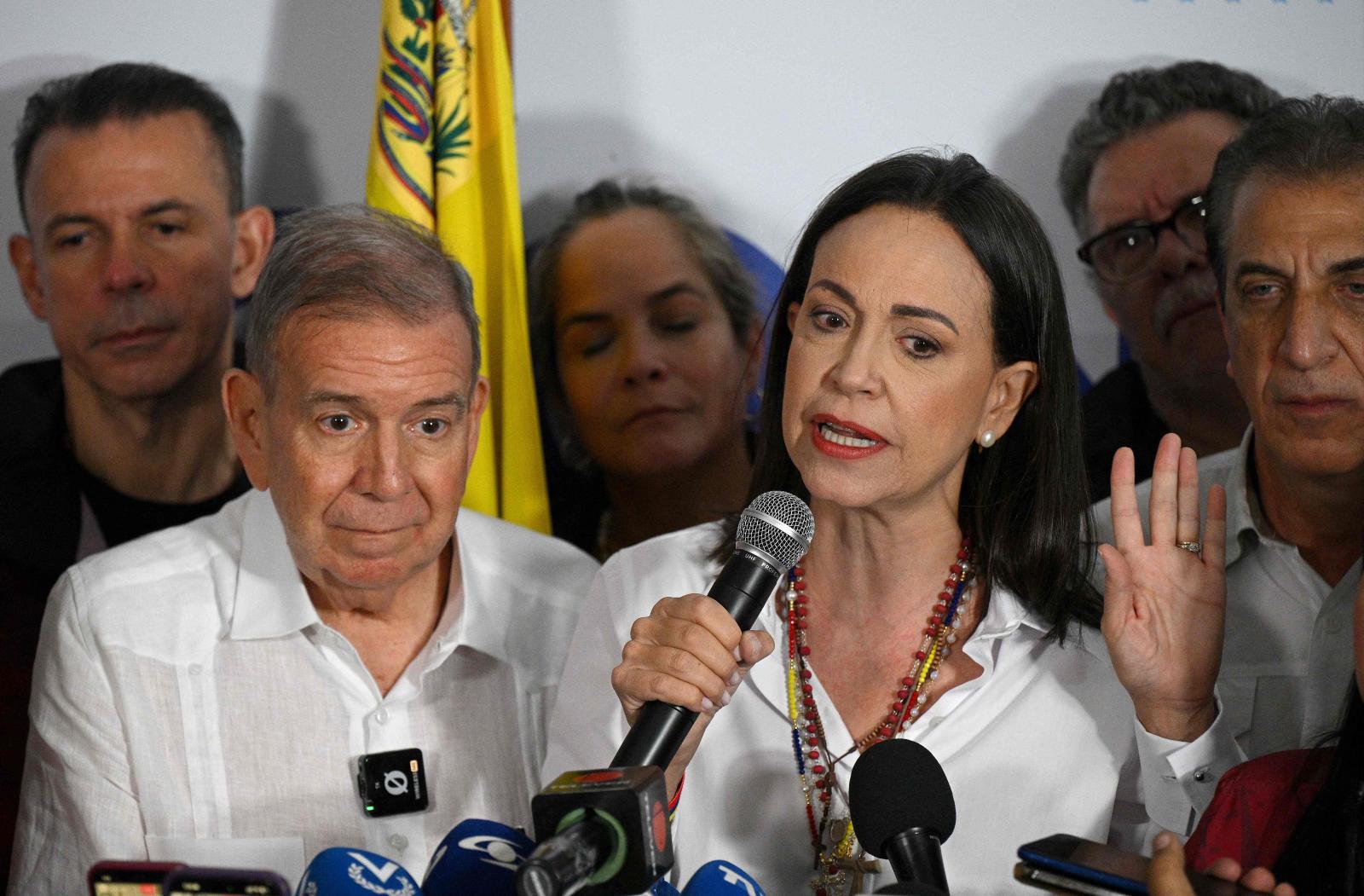 María Corina Machado rechaza la derrota y pide al ejército que respete la «soberanía» ciudadana