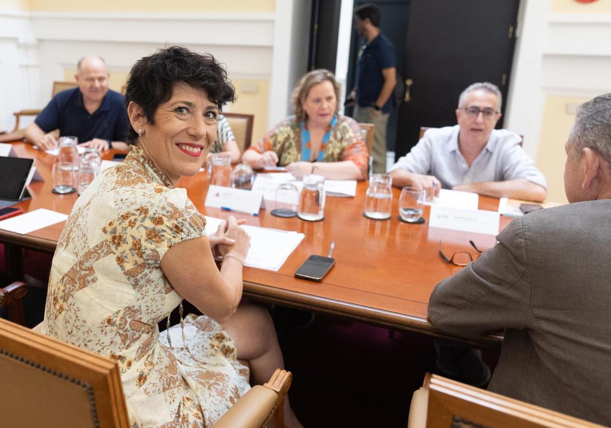 En directo | Sánchez defiende «con pasión» el pacto con ERC y va al pulso con Page