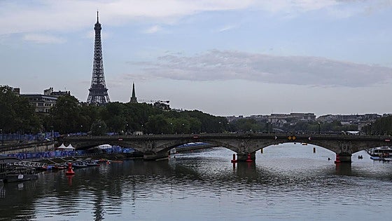 París gana su apuesta de hacer el Sena apto para el baño