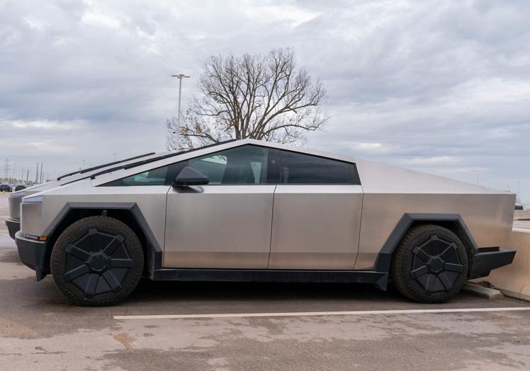 El diseño del Tesla Cybertruck no deja indiferente a nadie.