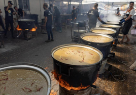 Cocinas de la ONG World Central Kitchen en Deir al Balá