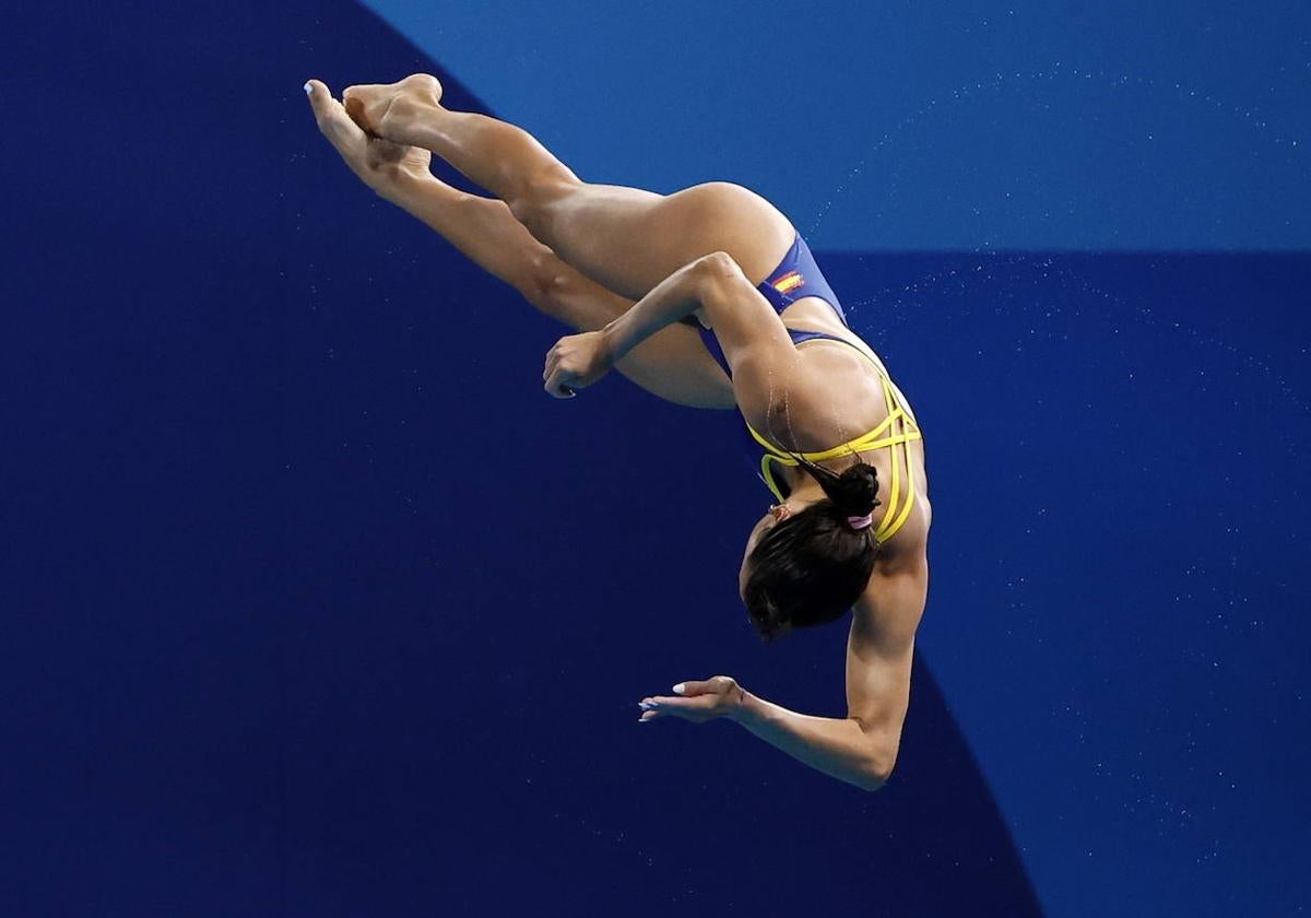 Valeria Antolino toca el cielo en la final de trampolín, pero se queda sin premio