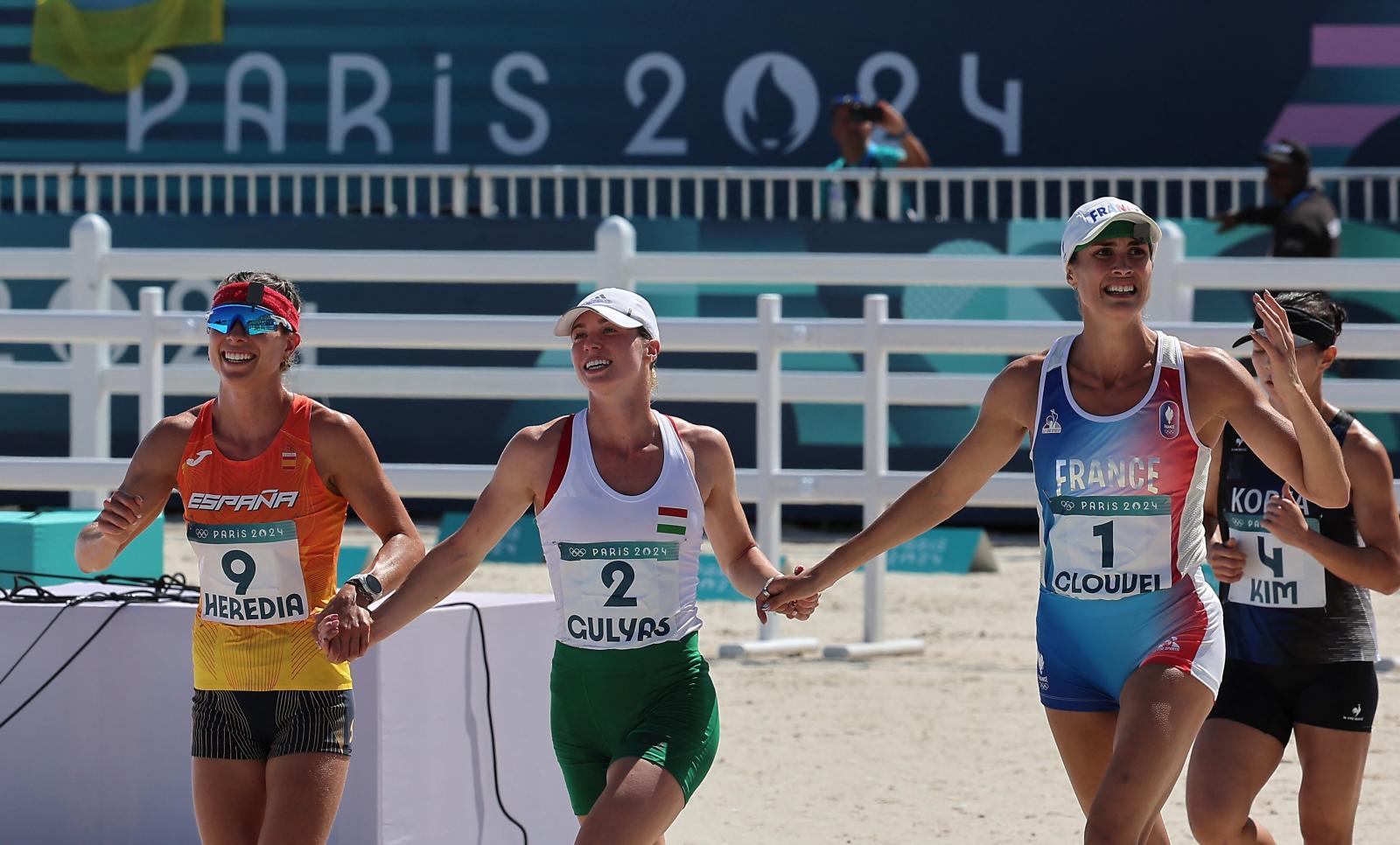 Laura Heredia, compitiendo en láser-run en Versalles