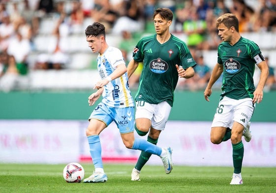El Málaga regresa al fútbol profesional con un empate ante el Racing de Ferrol