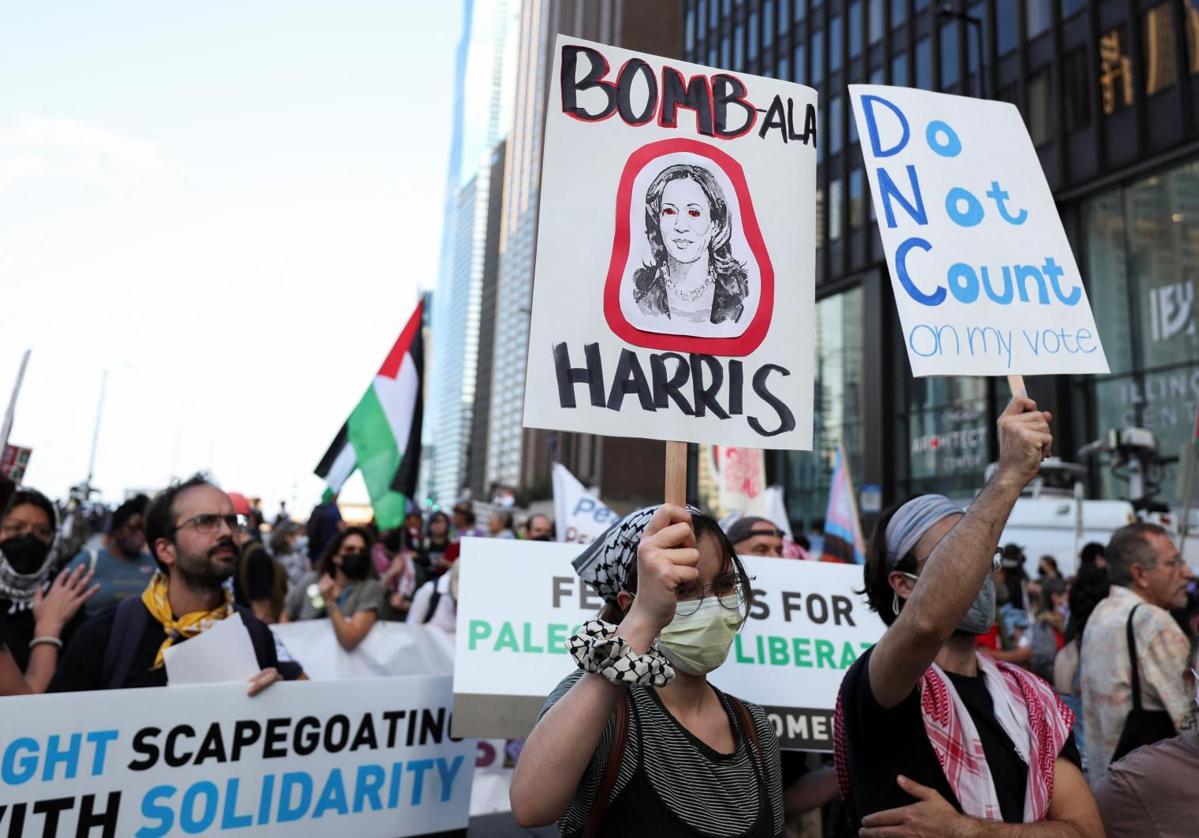 Manifestación propalestina en Chicago previa al inicio de la convención.