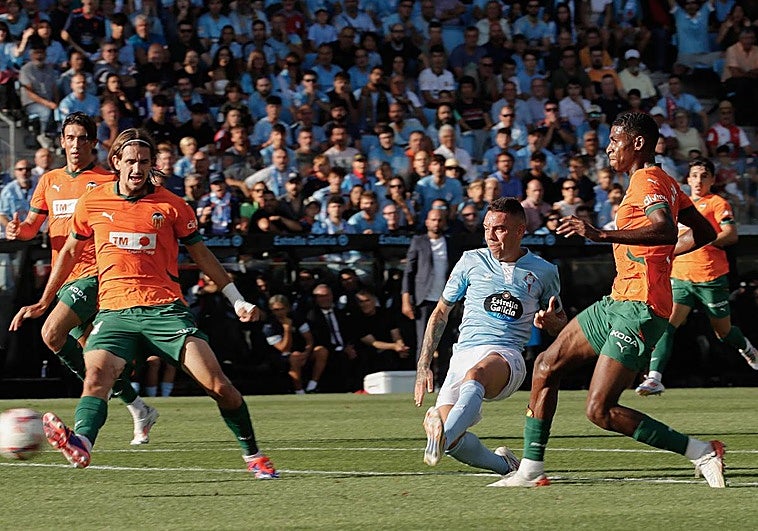 El Celta remonta y prolonga su buen inicio al amparo de Balaídos