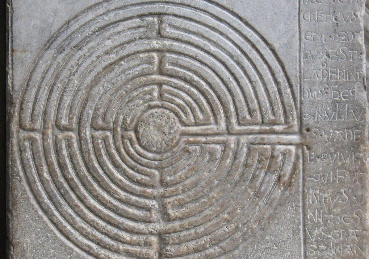 Laberinto de la catedral de Lucca, del siglo XII .