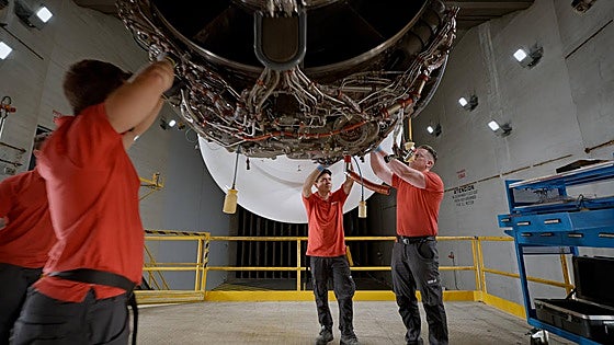 Iberia Mantenimiento comienza a utilizar combustible sostenible de aviación en su banco de pruebas de motores