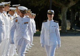 Leonor de Borbón y Ortiz a su llegada este jueves a la Escuela Naval de Marín.